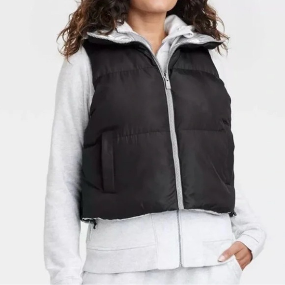 all in motion Jackets & Blazers - All in Motion Reversible Puffer Vest